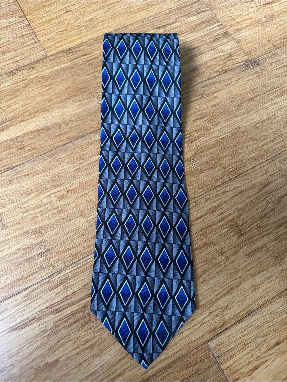 (6t) Louis Roth 100% Silk Handmade Blue Gray Geometric Diamond Men’s Necktie